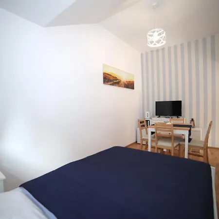 Kapitan Kik Rum i privatbostad *