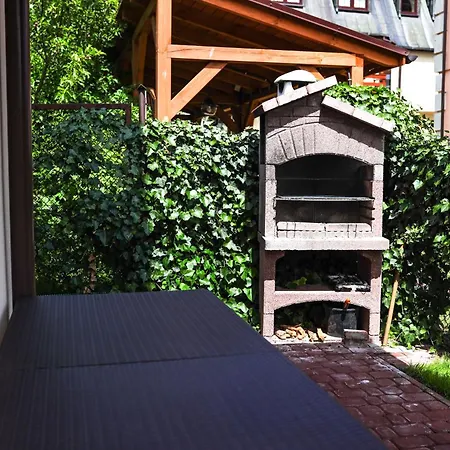 Kapitan Kik Леба