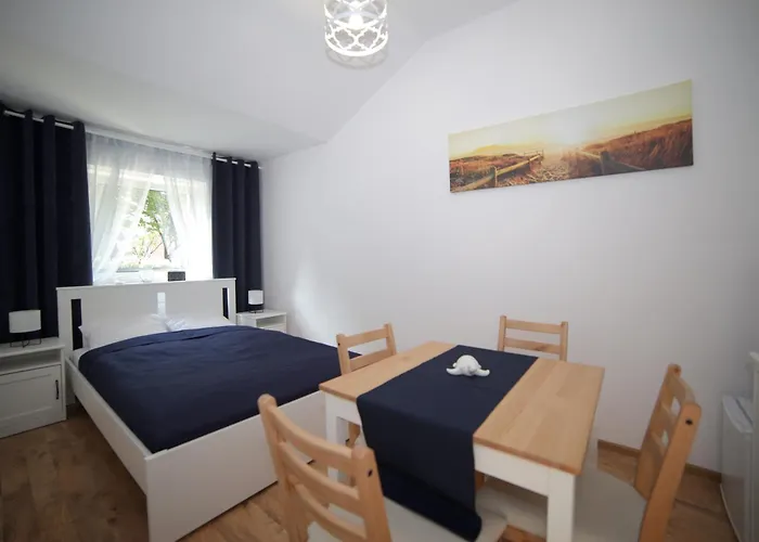 民宿 Kapitan Kik 莱鲍