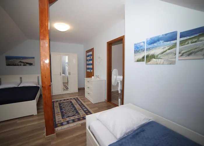 Kapitan Kik * 莱鲍