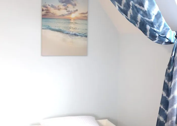 Kapitan Kik * 莱鲍