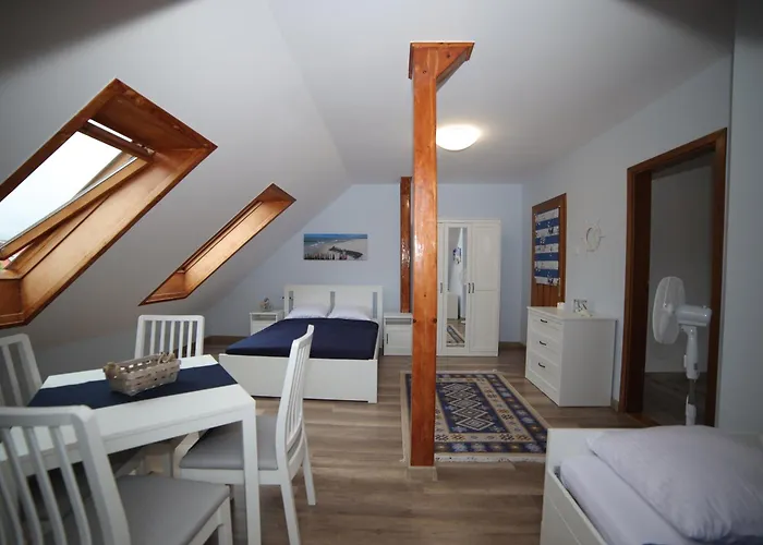 民宿 Kapitan Kik 莱鲍