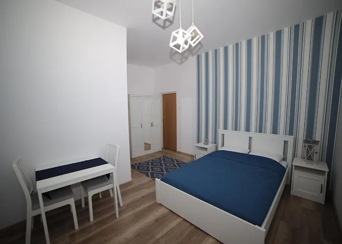 Kapitan Kik 民宿 莱鲍